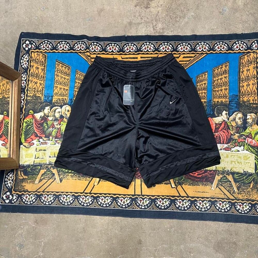 Black satin nike basketball shorts baggy Size XXL BNWT y2k shiny dazzle dazzling